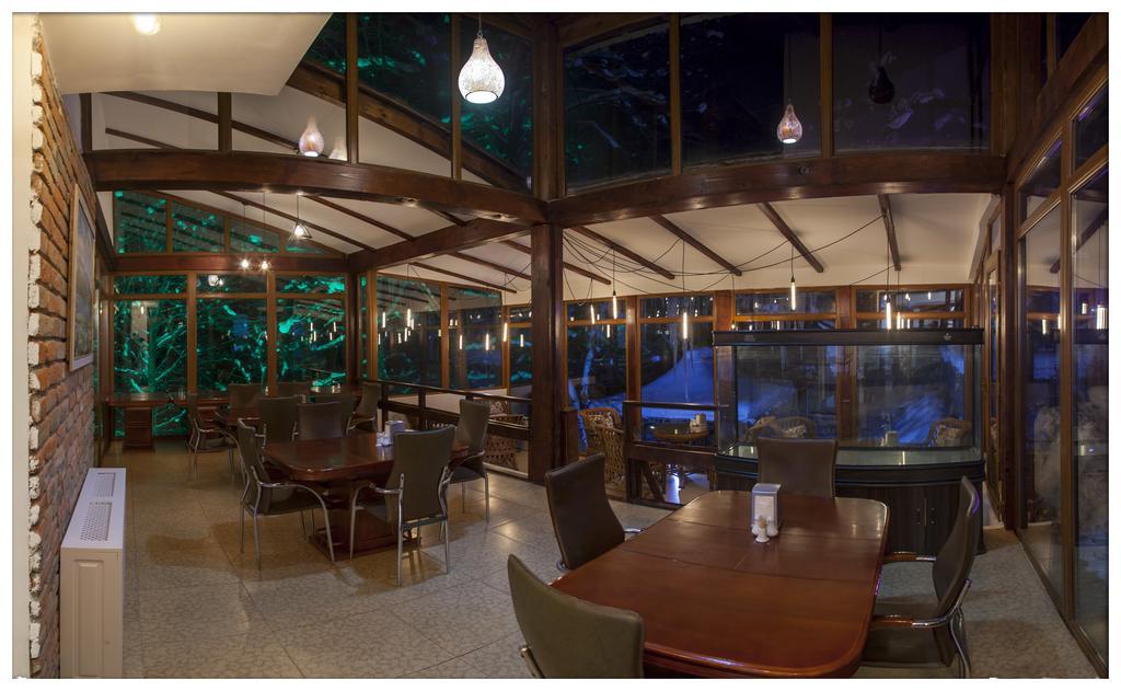 Hotel Victoria 바쿠리아니 외부 사진
